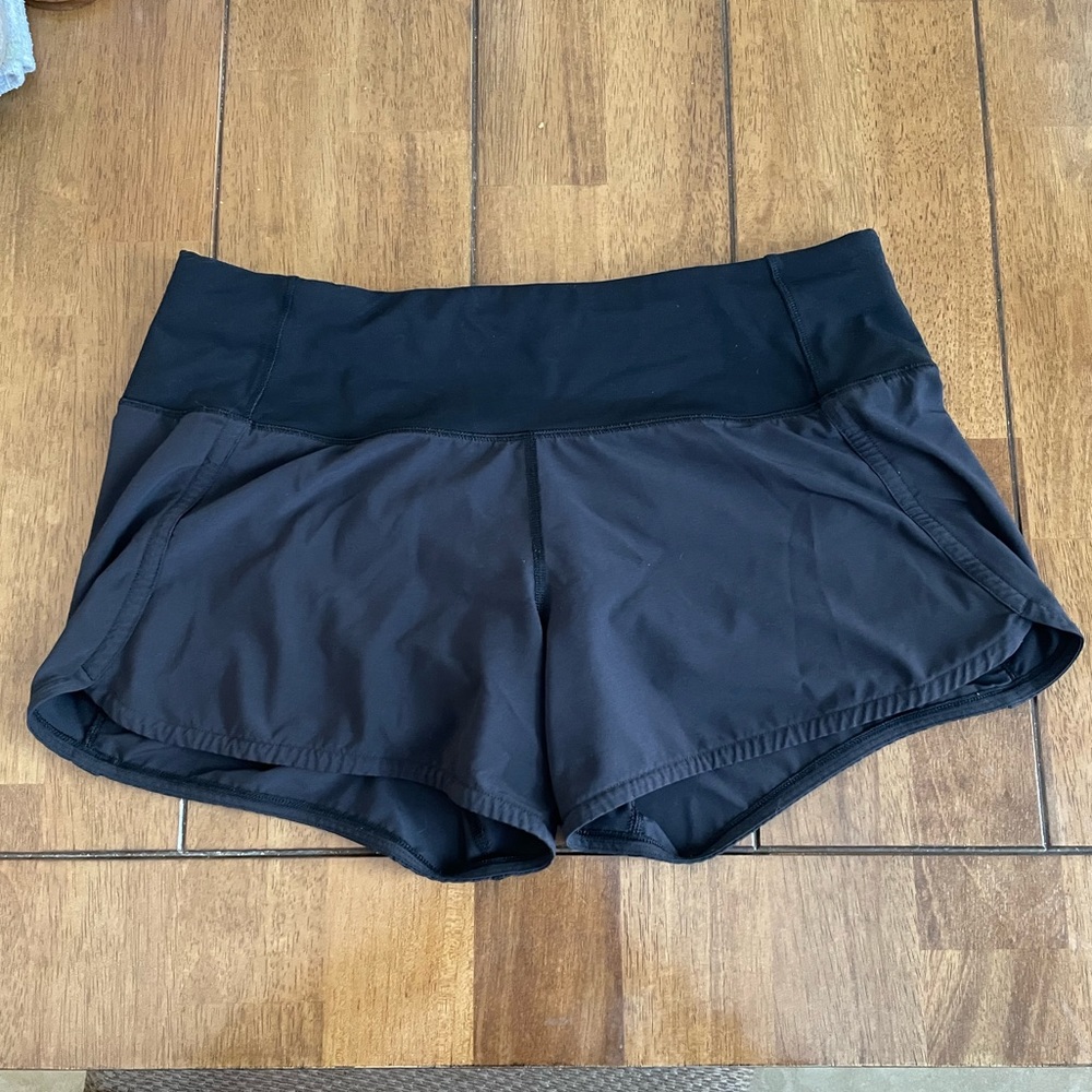 Black Lululemon Shorts Speed Up